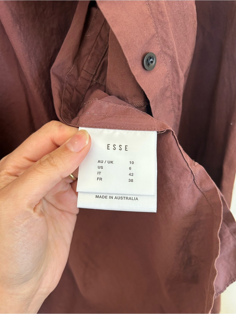 Esse cotton button down - Picture 3 of 4
